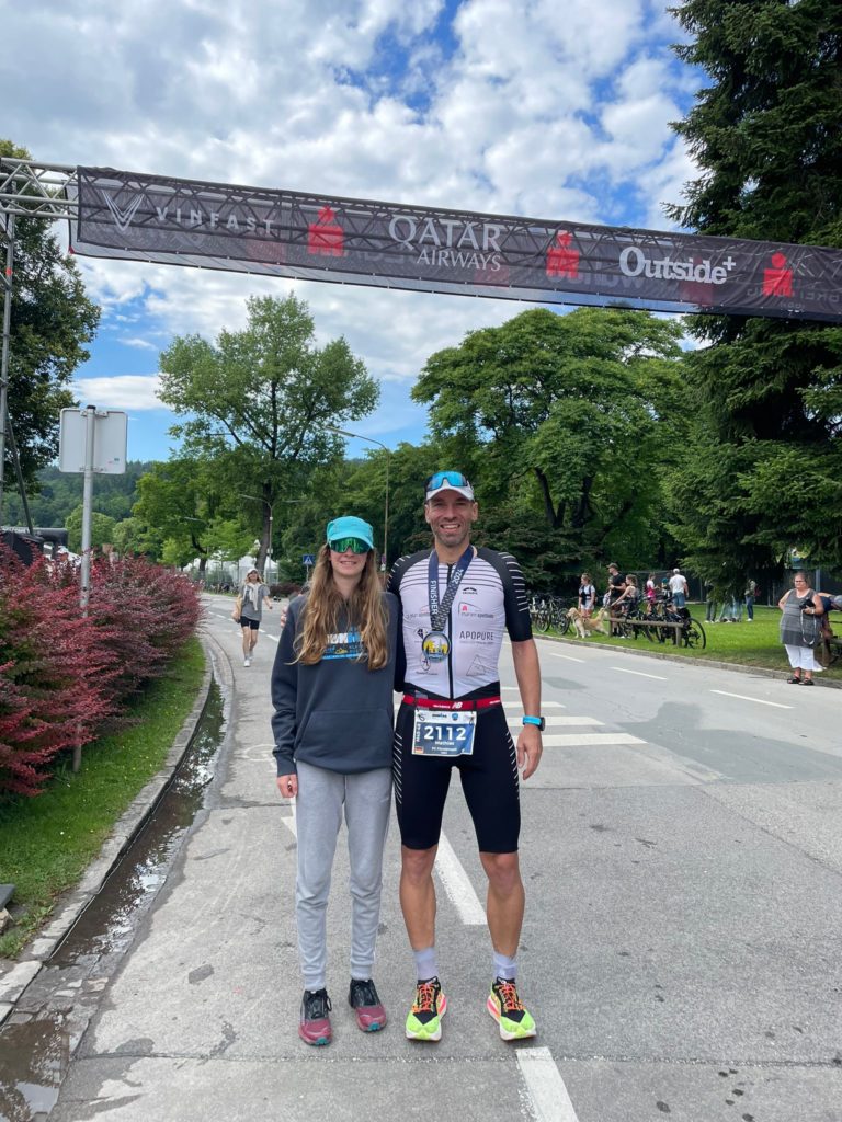 Mathias Burgstaller nach dem Zieleinlauf des Ironman Klagefurt 2024